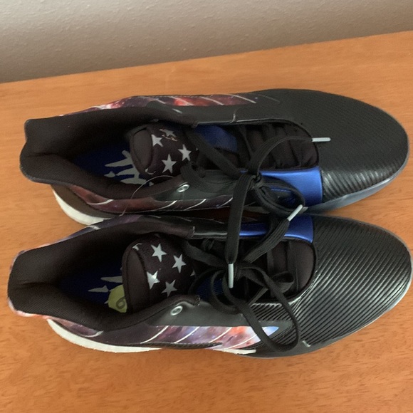 Adidas T-Mac Millennium 2   Mens Basketball Sneakers Size 9 - Picture 4 of 8